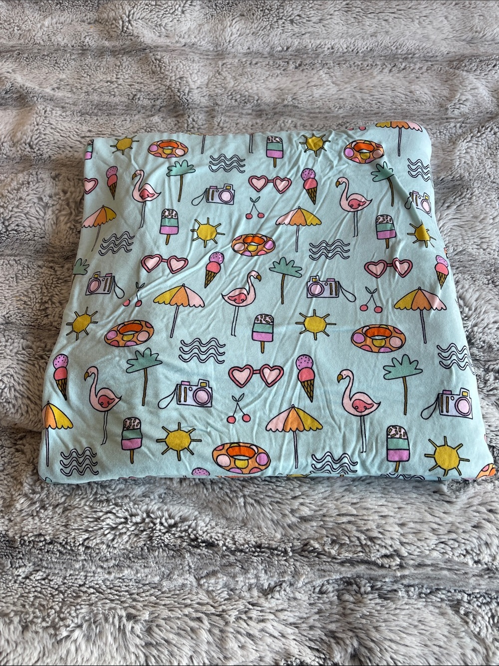 LITTLE SLEEPIES RARE POOL PARTY CLOUD BLANKET